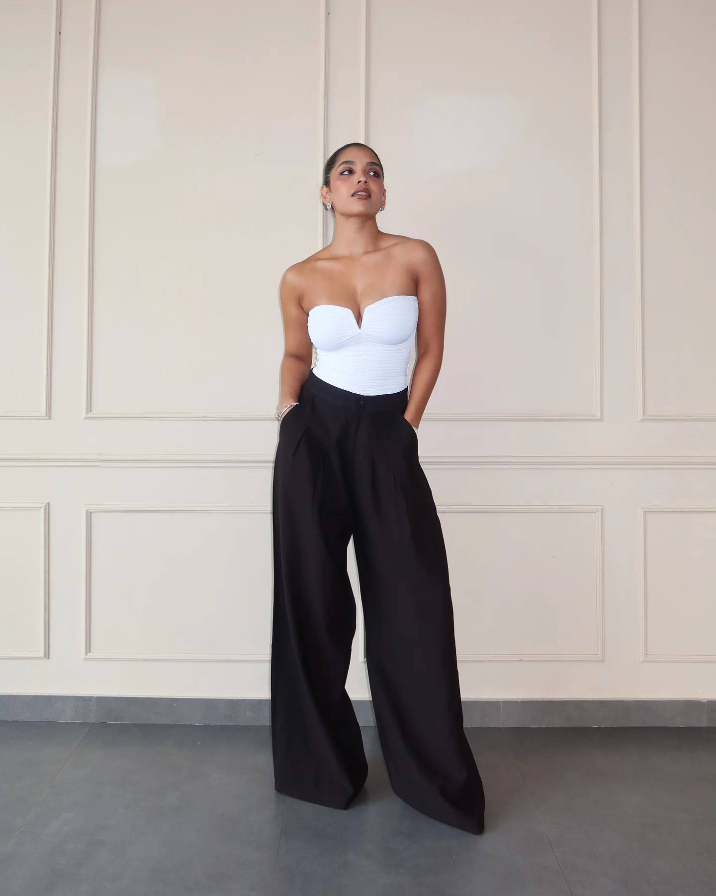 Defined Pleats Wide Leg Pants
