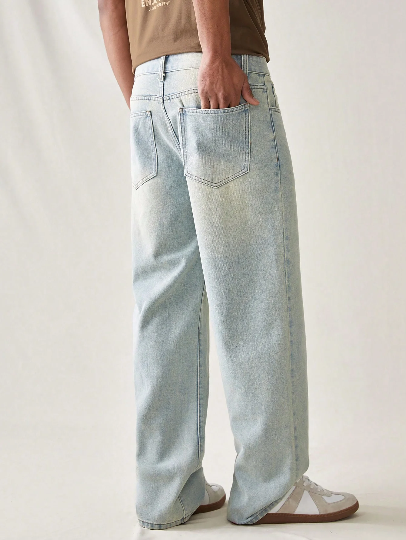 Classic Loose Straight Fit Jeans - Image 3